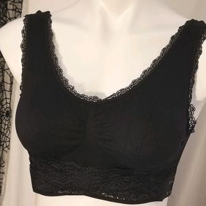 BNWT LOUNGE BRA! REMOVABLE PADDING! BLACK SM/MED